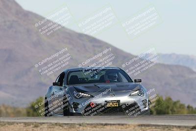 media/Jan-04-2026-SCCA SD (Sun) [[defc442887]]/3-Intermediate 2 group/Session 1 Turn 9/